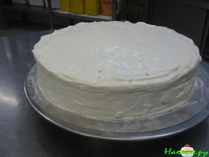 Маскарпоне-вишнёвый торт