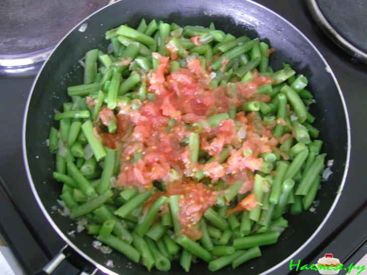 Стручковая фасоль с яйцом