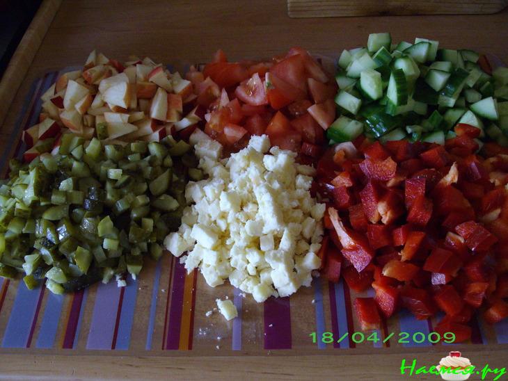 Салат "яаника" к шашлыку