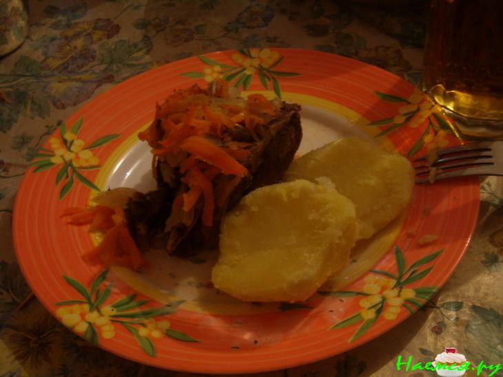 Говяжьи рёбрышки, запечённые в рукаве Говяжьи рёбрышки, запечённые в рукаве