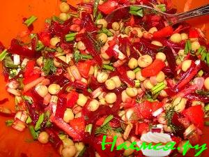 Салат " Оттенки красного и зелёного"