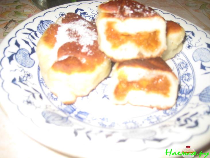 Пирожки с персиками (жареные)