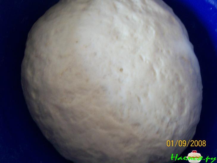 Пицца с куриным мясом и грибами