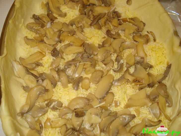 Манитаропита /грибной пирог/ Манитаропита /грибной пирог/