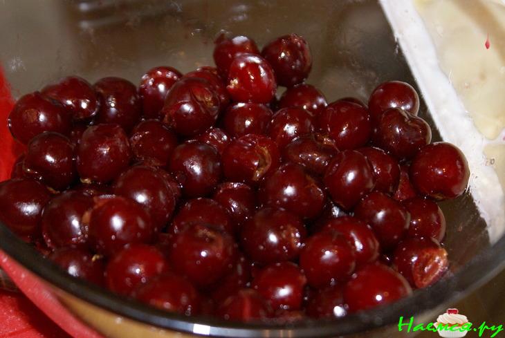 Вареники с вишней на кефире