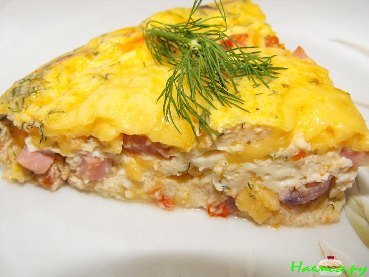 Сырная запеканка с помидорами и ветчиной