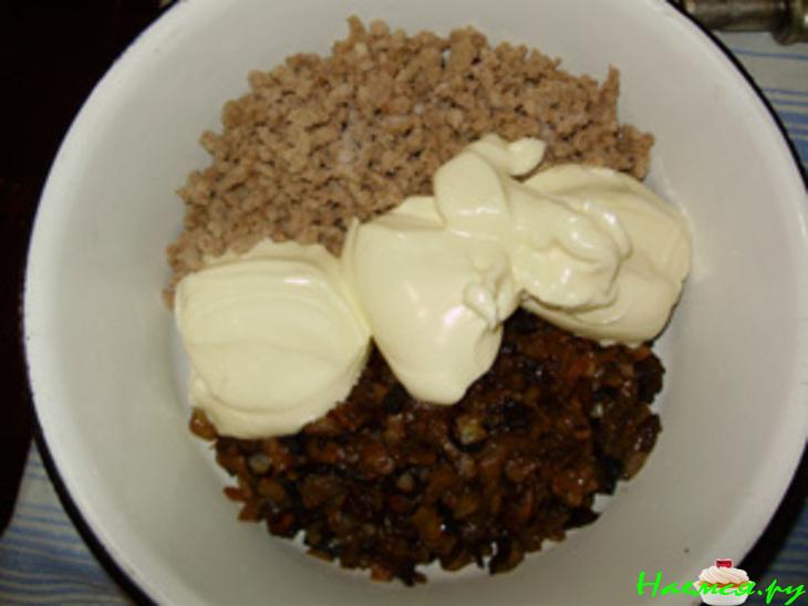 Тортик закусочный "Женский каприз" со свининой и шампиньонами