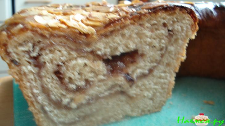 Рулет "Ореховый", ржаной и с глазурью