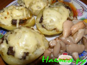 Картофельные лодочки с печёнкой