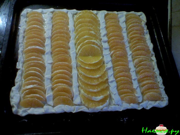 "Цитрусовый рай" (слоёный пирожок)