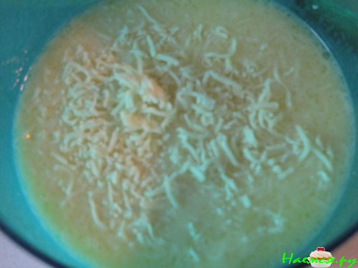 Печеная картошка с ветчиной, сыром и луком (очень просто и невероятно вкусно)