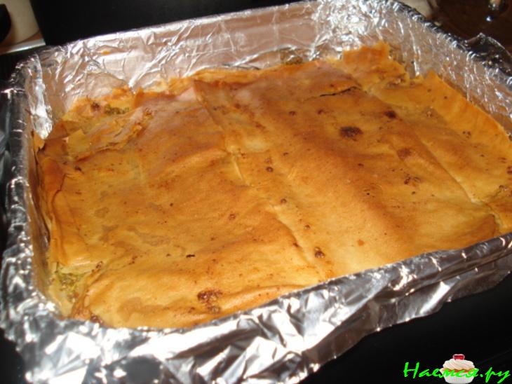 Пирог "Фило-ман" с начинкой из рикотты и фисташек