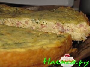 Киш с копчёными курицей и сыром