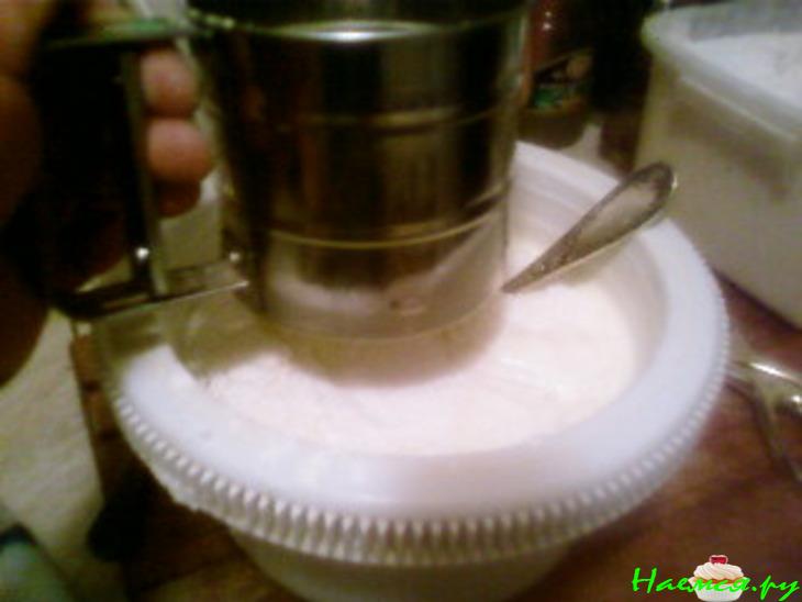 Торт бисквитный вишневый классический