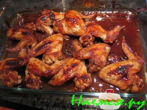 Куриные крылышки в сливовом соусе