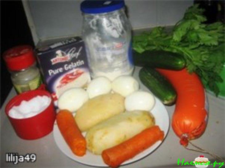 Овощной торт с колбасными розами Овощной торт с колбасными розами