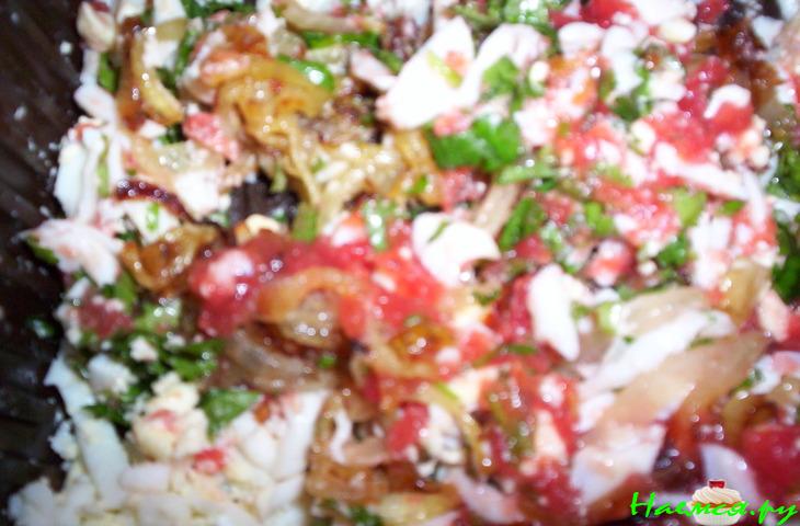 Фаршированная тушка кальмара