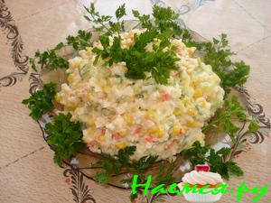 Салат "Каприз" с крабовыми палочками