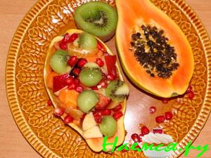 Тропический салат с папая Тропический салат с папая