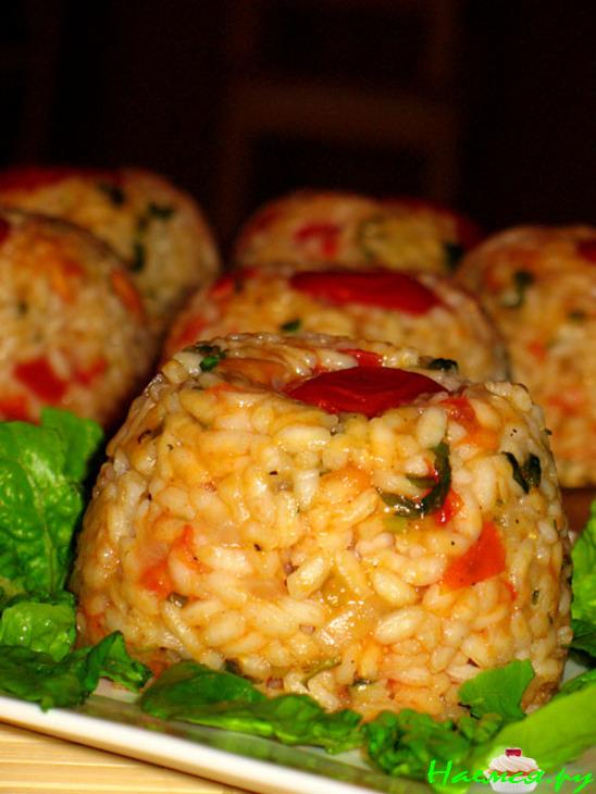 Рисовые тимбали с моцареллой (Sformatini di riso alla mozzarella) Рисовые тимбали с моцареллой (Sformatini di riso alla mozzarella)