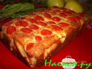 Сыр-p-pный хлебушек с базиликом и помидорами черри