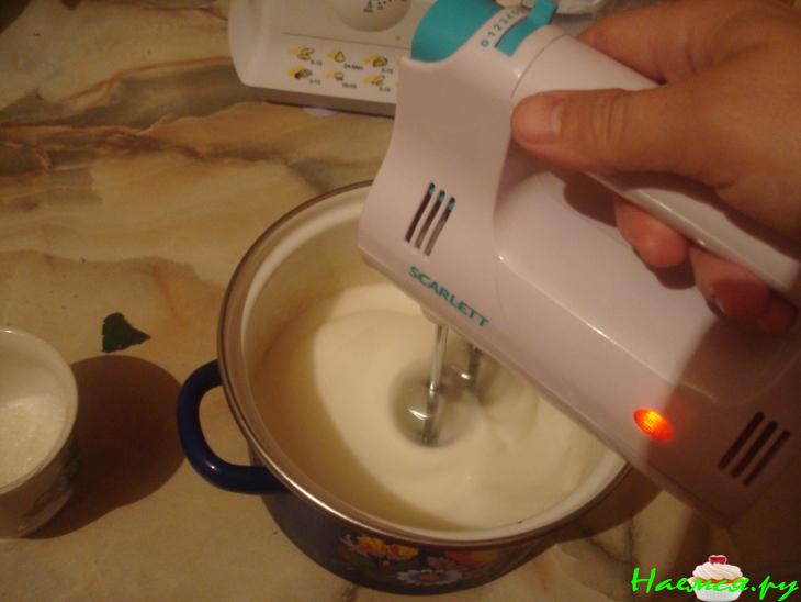 Тортик 'Мятный вечер в малиновых облаках' Тортик 'Мятный вечер в малиновых облаках'