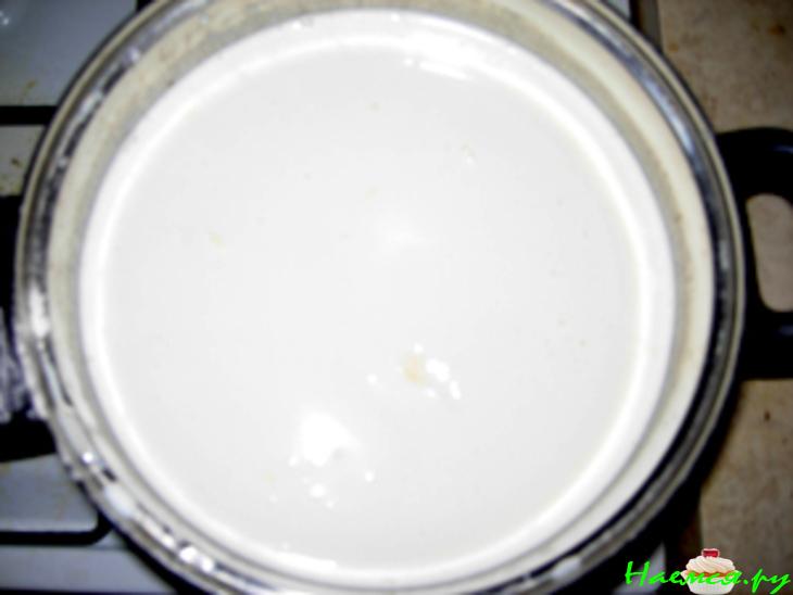 Торт простой 'С днем рождения'