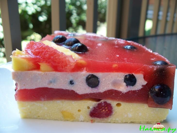 Желейно-творожно-фруктовый торт без выпечки