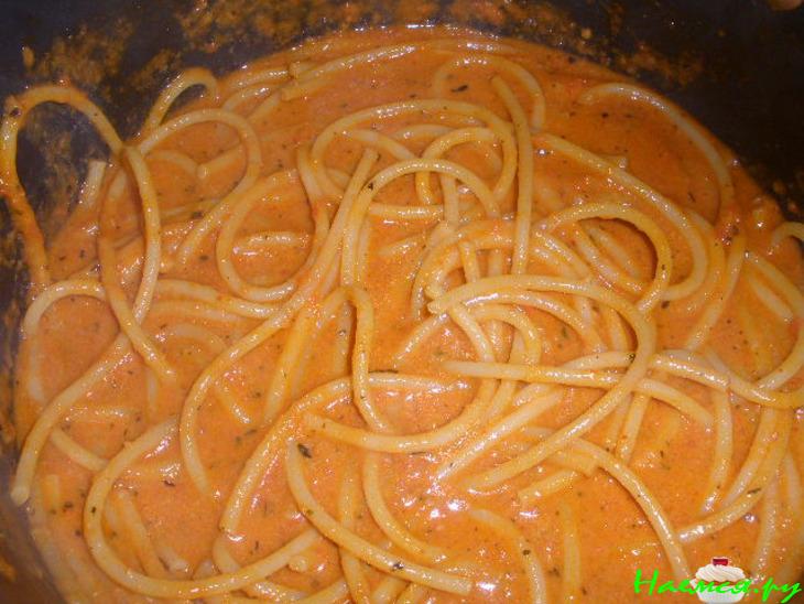 Спагетти в томатно-водочном соусе