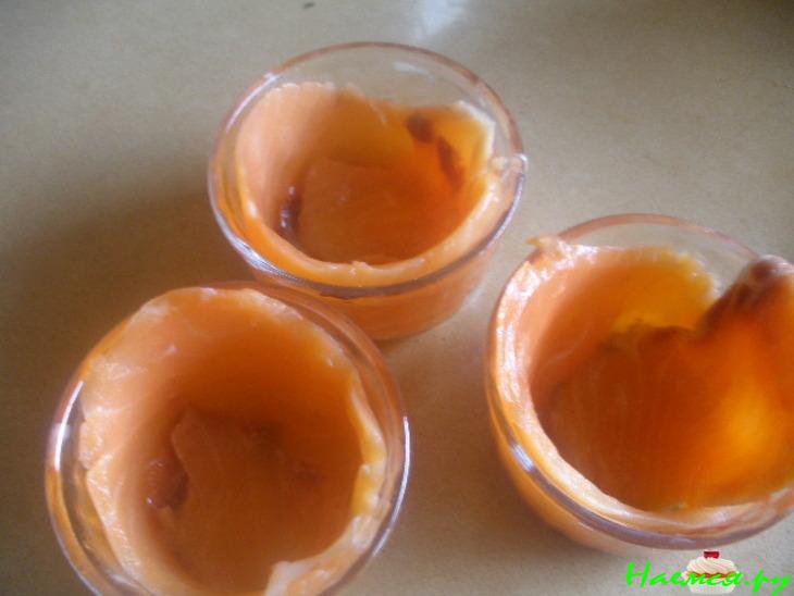 Тимбаль из копченого лосося с креветочно-лососевым муссом