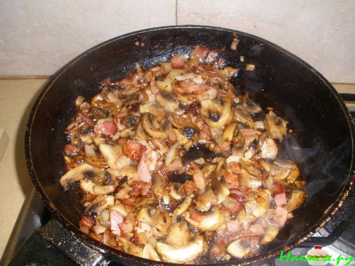 Мясо по-веллингтонски Мясо по-веллингтонски