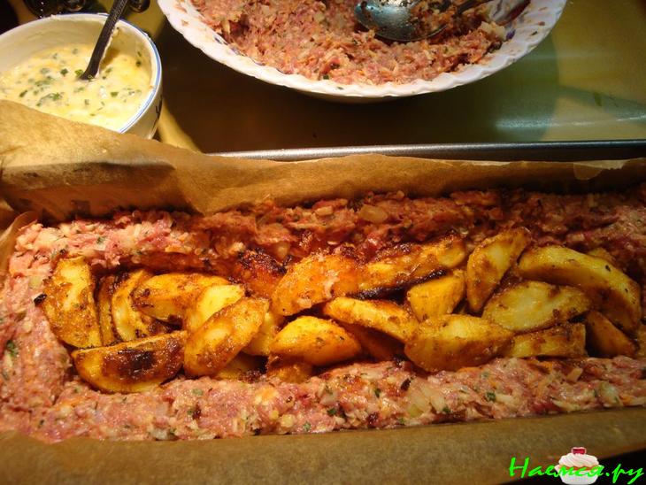 Мясной хлеб с картофельной начинкой Мясной хлеб с картофельной начинкой