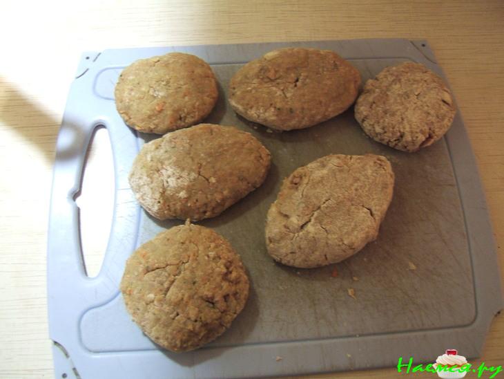 Котлетки мясные с капустой