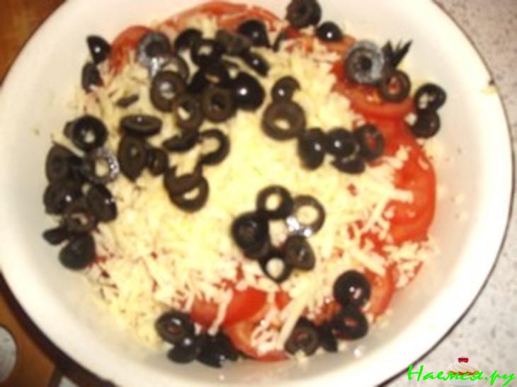 Салат из помидоров с медовой заправкой