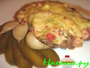 Отбивная под сочной овощной щубкой Отбивная под сочной овощной щубкой