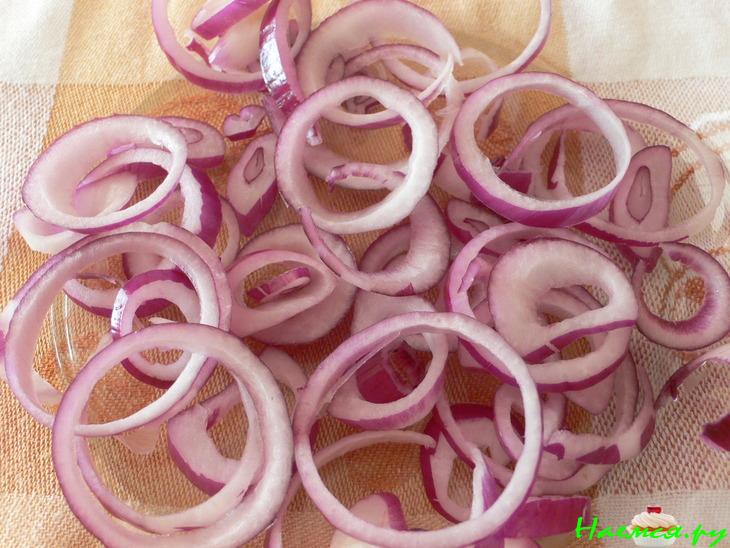 Салат с тунцом и баклажанами