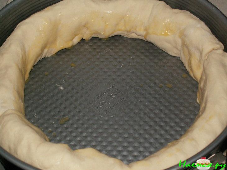 Пирог с мясом из слоёного теста 'Улитка'