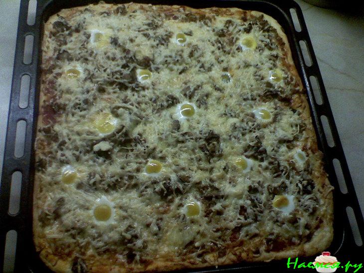 "Пицца-глазунья"