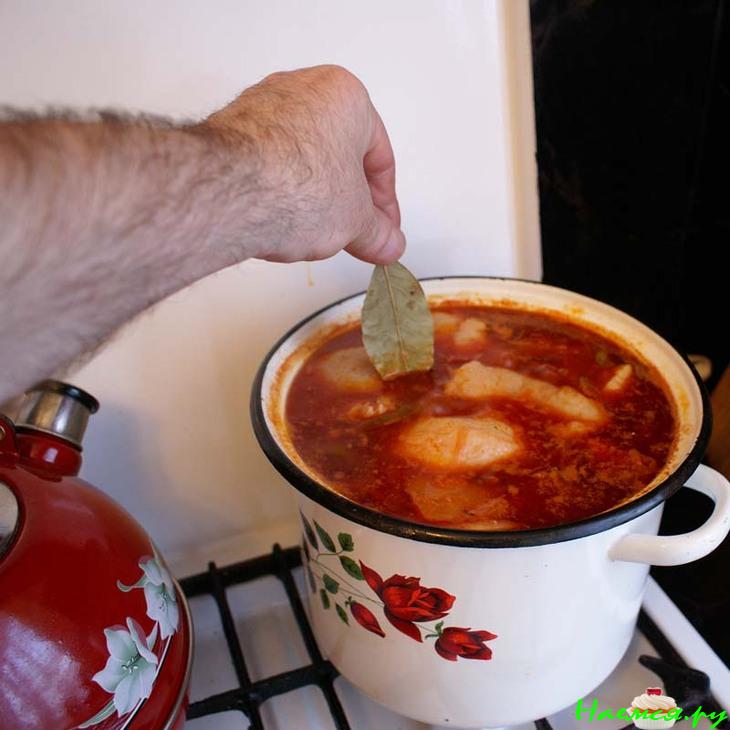 Украинский борщ с секретом