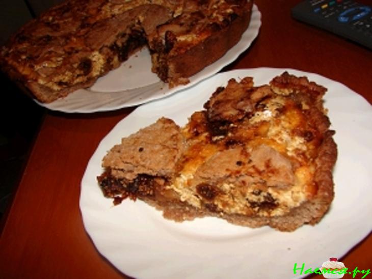 Творожный пирог с сухофруктами