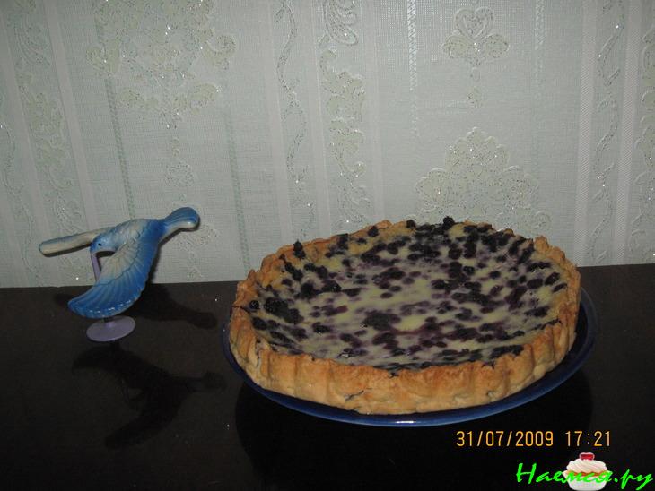 Песочный пирог с черникой