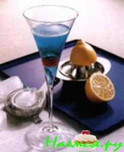 Синее шампанское на Новый Год Синее шампанское на Новый Год