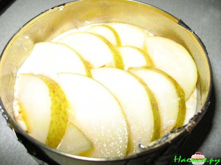 Творожные пирожные с грушами