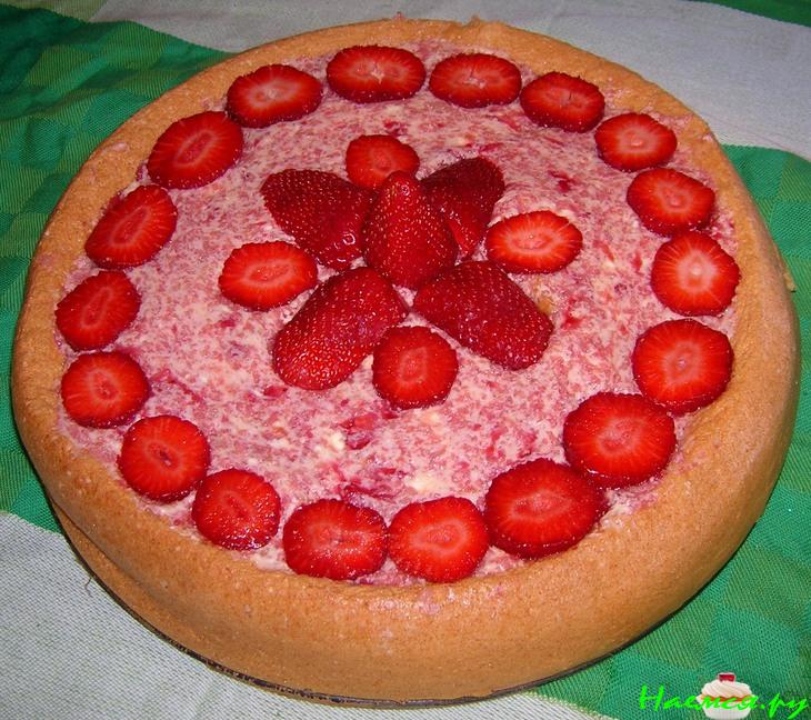 "EPER TORTA" - Торт с клубникой