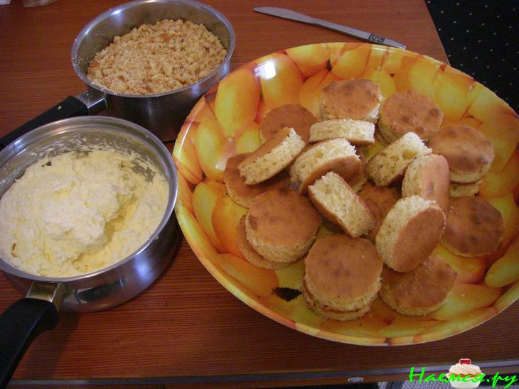 Пироженное "Ёжики" Пироженное "Ёжики"