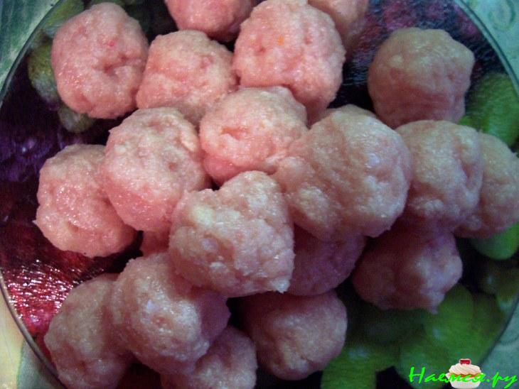 Суп с фрикадельками куриными 