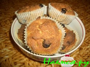 Ржаные маффины с изюмом