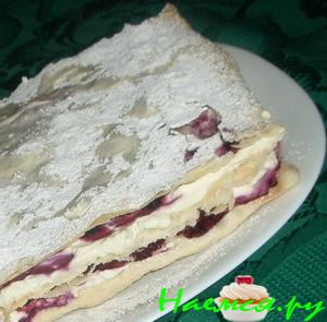 Мильфёй с черникой