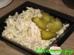 Быстрый салат из блинов Быстрый салат из блинов