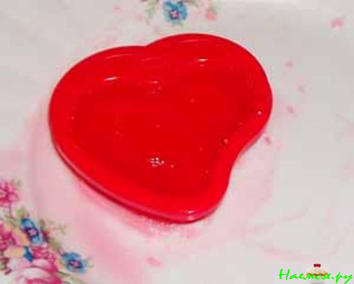 Торт "Валентинка" с желе Торт "Валентинка" с желе